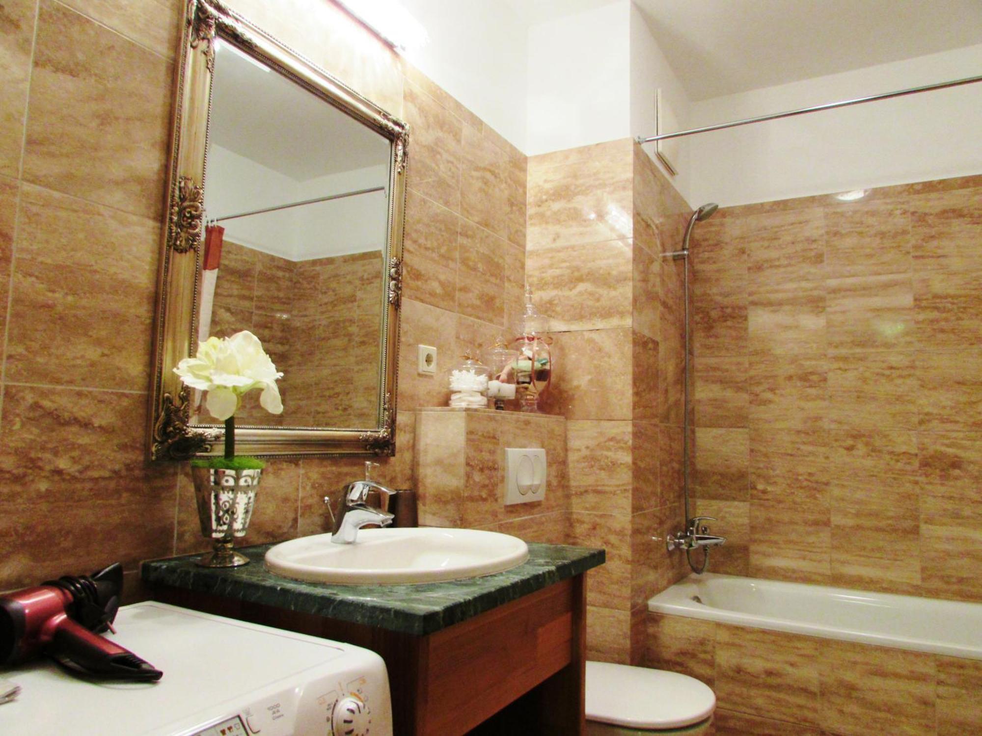 Colours Apartments Superior With Free Parking Budapest Exterior foto